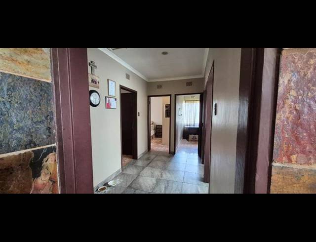 3 BEDROOM HOUSE FOR SALE IN VAN DYK PARK